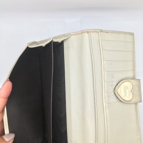 Gucci vintage authentic heart continental wallet Guccissima White - Picture 10 of 14